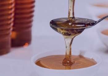 خواص عسل آویشن , عسل آویشن , رنگ عسل آویشن