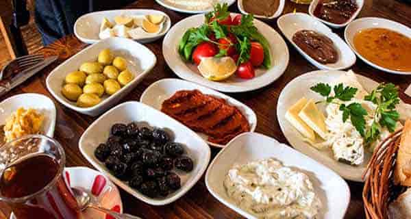 عکس صبحانه , عکس صبحانه در طبیعت , عکس صبحانه عاشقانه , عکس صبحانه ایرانی